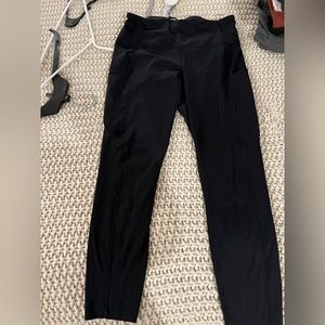 Black lululemon fast and free 25’’ size 10